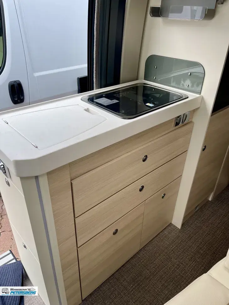 Fahrzeugbild Eura Mobil Van 635 EB Automatik * Lithium * Solar #11