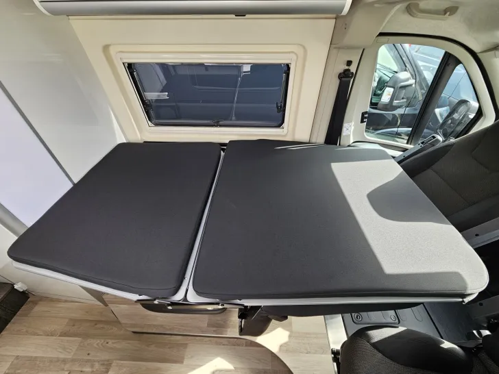 Fahrzeugbild Westfalia Columbus 601 D 180 PS Warmwasserhzg|Solar|Juli26 #7