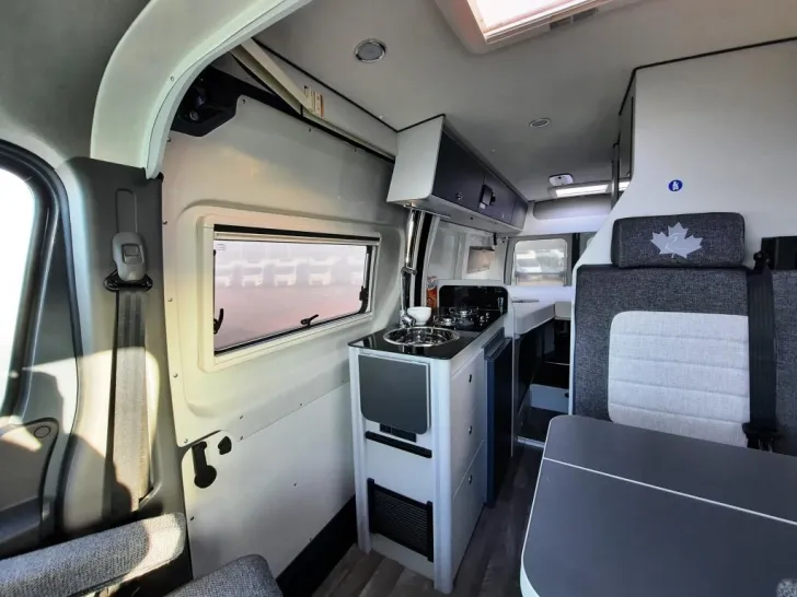 Fahrzeugbild Ahorn Camp Van 620 #6