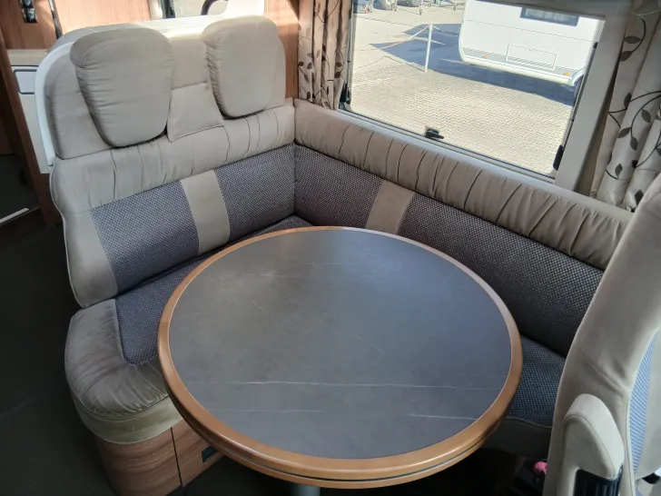 Fahrzeugbild Carthago chic s-plus I 50 LE Iveco Daily - im Kundenauftrag #36