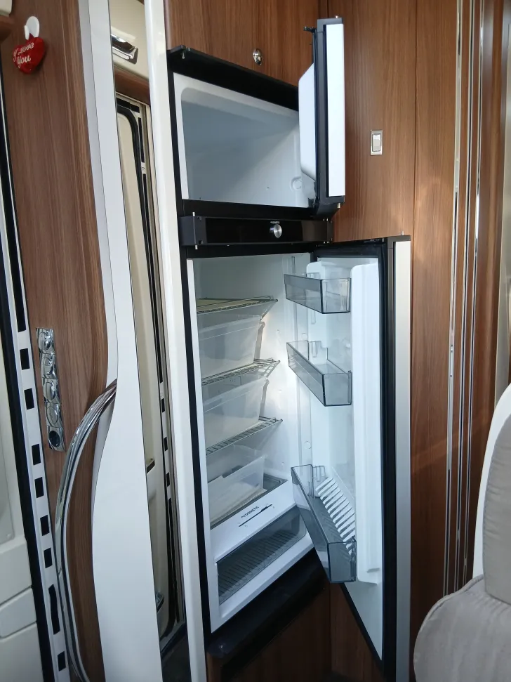 Fahrzeugbild Carthago chic s-plus I 50 LE Iveco Daily - im Kundenauftrag #41