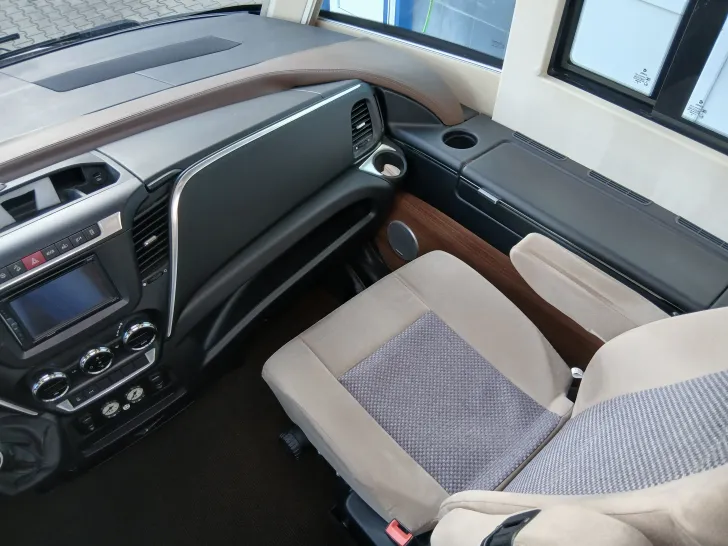 Fahrzeugbild Carthago chic s-plus I 50 LE Iveco Daily - im Kundenauftrag #44