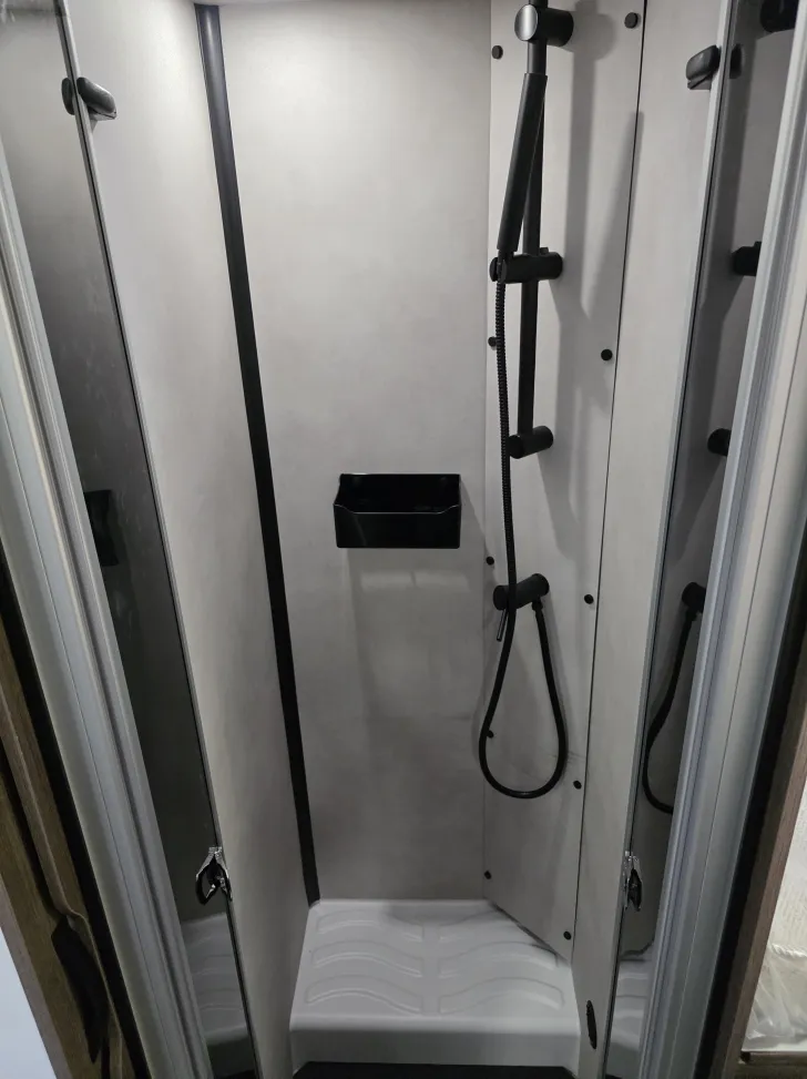 Fahrzeugbild Benimar Tessoro T463 Northautokap SOLAR MARKISE NAV #18