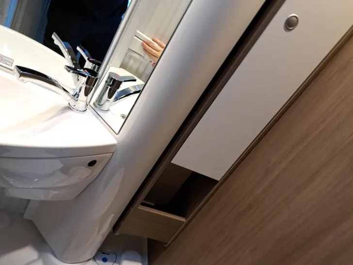 Fahrzeugbild Carado V 347 Pro+, Solar, LTE, TV, Clever Lift Bett #16