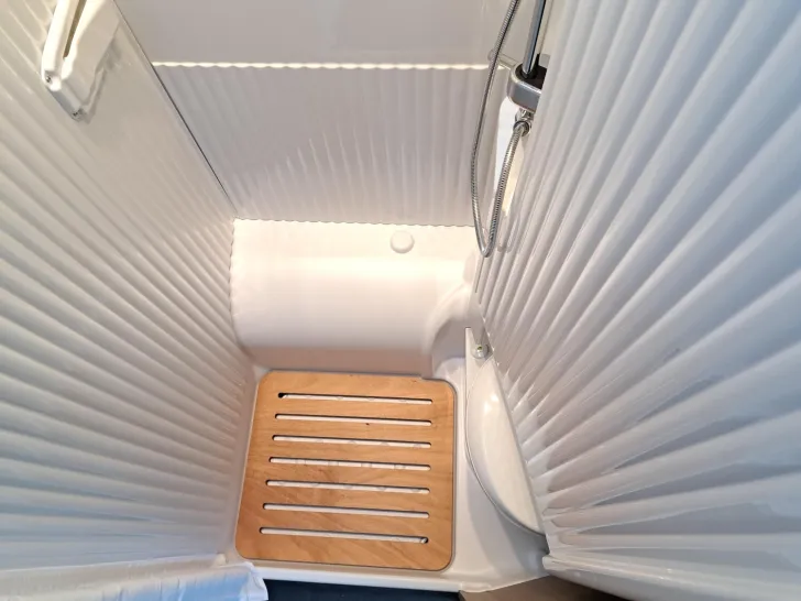 Fahrzeugbild Carado V 347 Pro+, Solar, LTE, TV, Clever Lift Bett #17