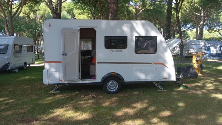 Fahrzeugbild Weinsberg CaraCito 390 QD Neuwertig #5