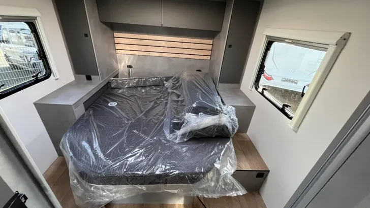 Fahrzeugbild Crosscamp EXPDN 7.4 D Peugeot #12