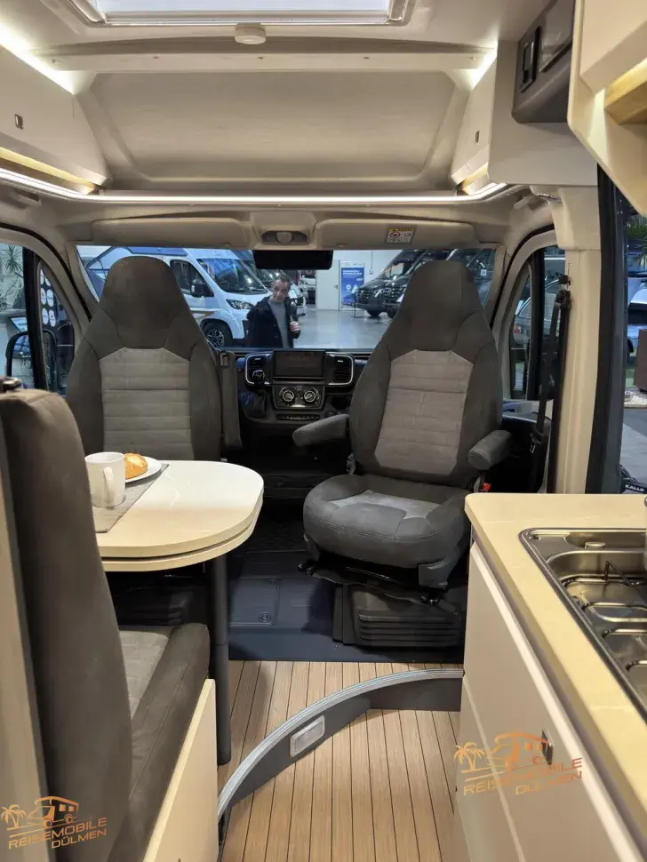 Fahrzeugbild Hobby Prestige Van 640 ET #21