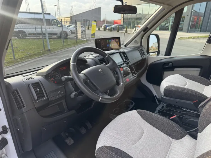 Fahrzeugbild Weinsberg CaraCompact 600 MEG Edition Pepper #8
