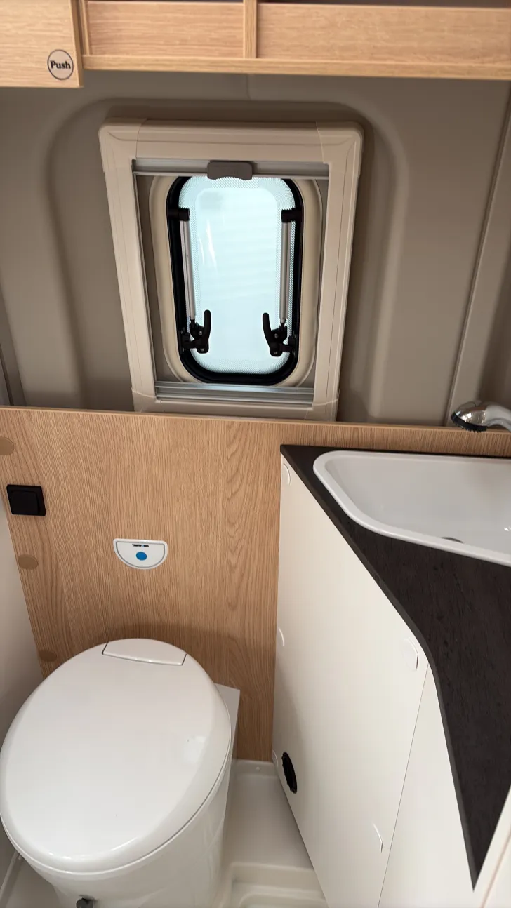 Toilette Sunlight Camper Van Cliff 600 Sofort verfügbar