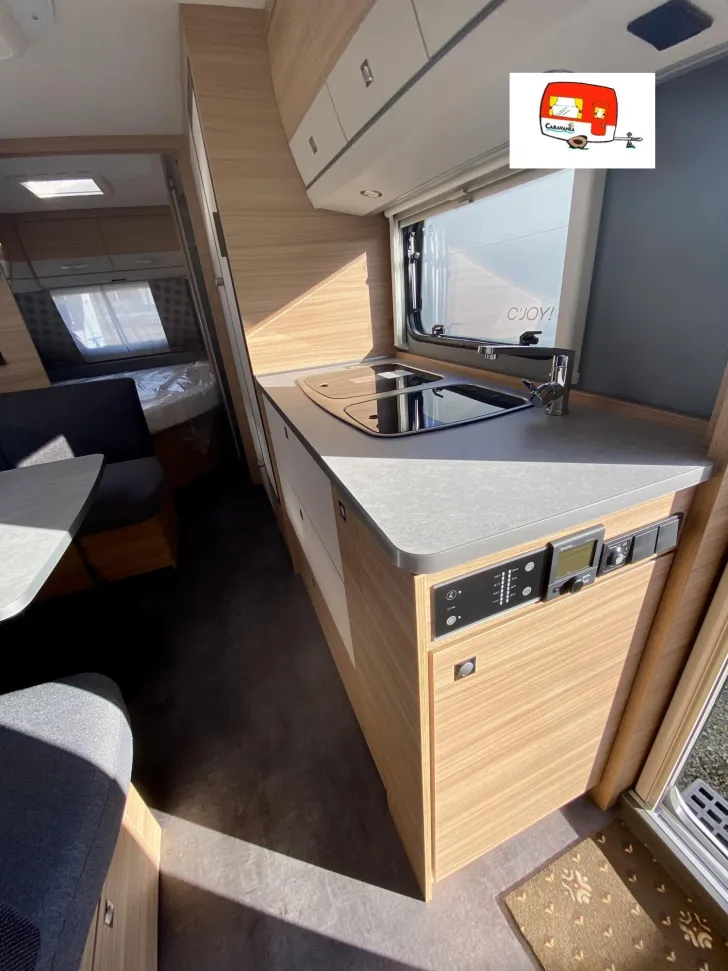 Fahrzeugbild Dethleffs Camper 560 FMK Winterwagen -11300.00 #12