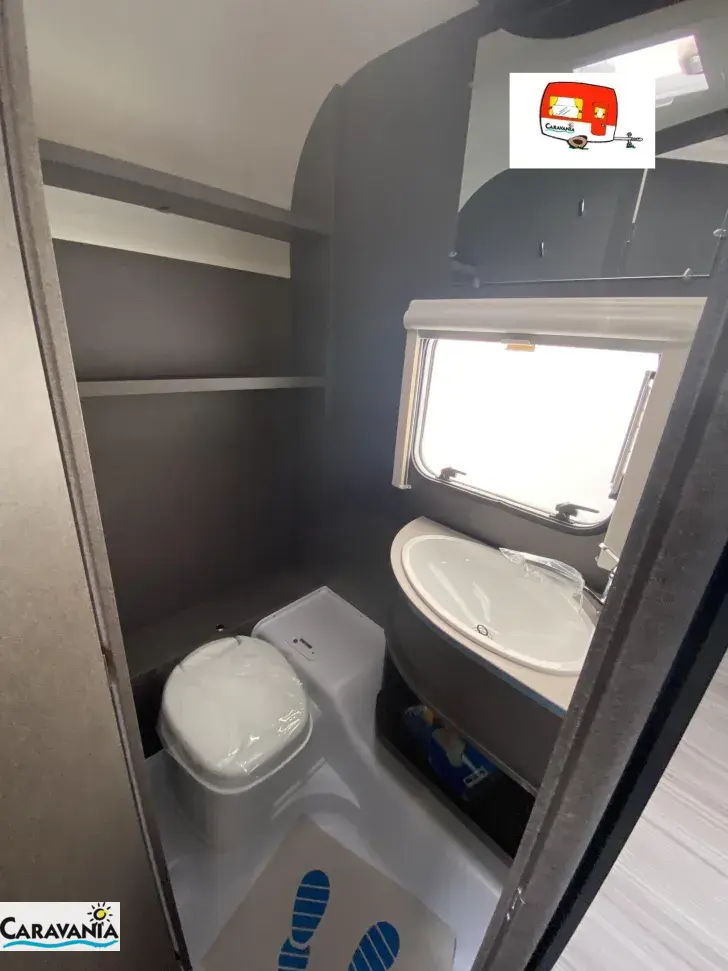 Fahrzeugbild Dethleffs c-joy 420 QSH #21