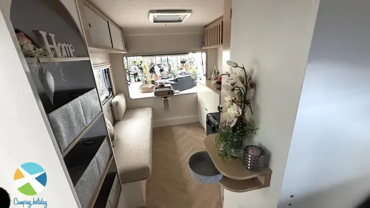 Sicht vorne-hinten LMC e:dero 400 C