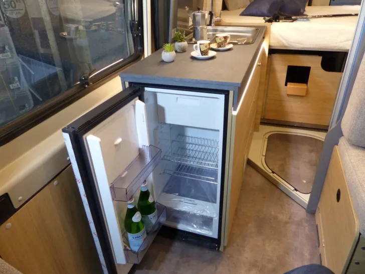 Fahrzeugbild Pössl TRENTA 600 R, 2. Bat., Markise, Rahmenf. uvm #11