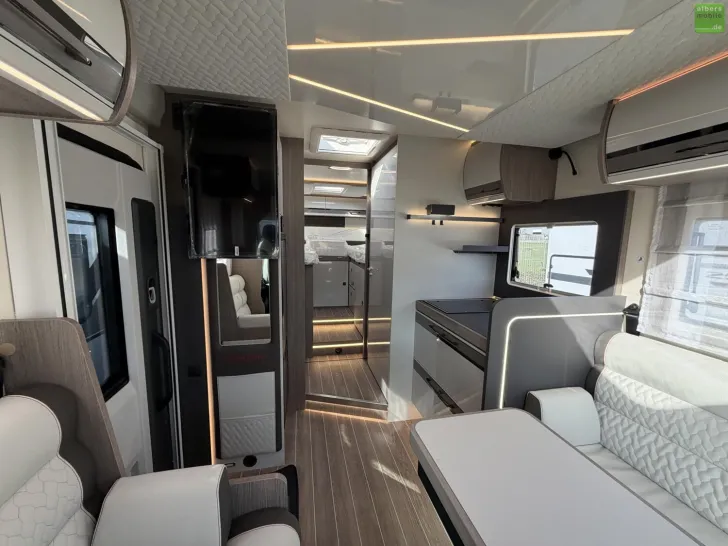 Fahrzeugbild Roller Team Zefiro Power Edition 287 TL Lithium 400W SolarTV #12