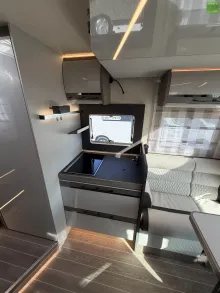 Fahrzeugbild Roller Team Zefiro Power Edition 287 TL Lithium 400W SolarTV #14