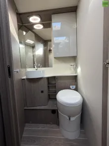 Fahrzeugbild Roller Team Zefiro Power Edition 287 TL Lithium 400W SolarTV #25