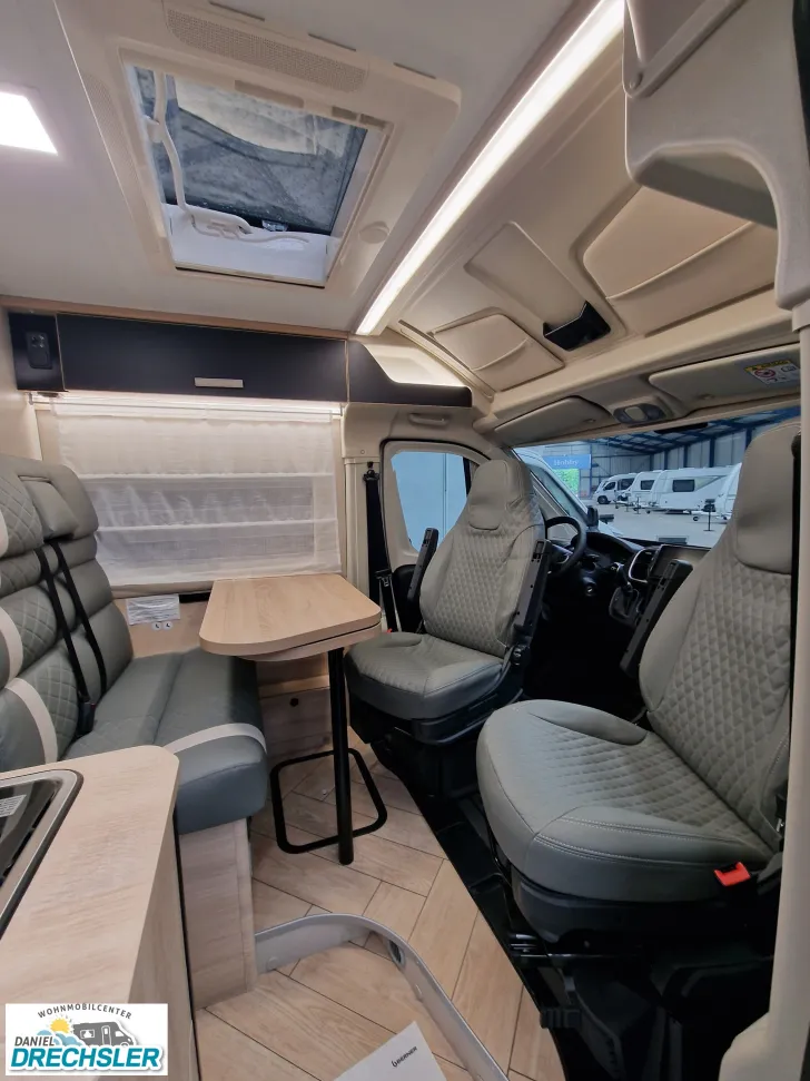 Fahrzeugbild Challenger V210 Sport Edition #5