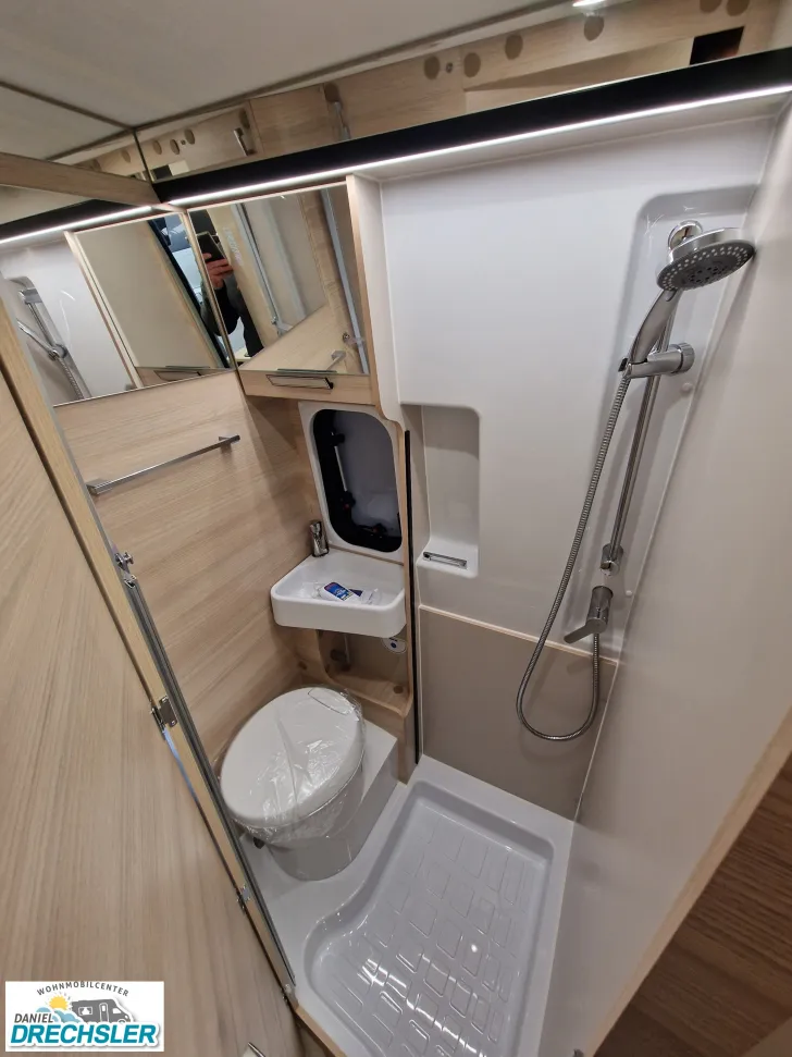 Fahrzeugbild Challenger V210 Sport Edition #9