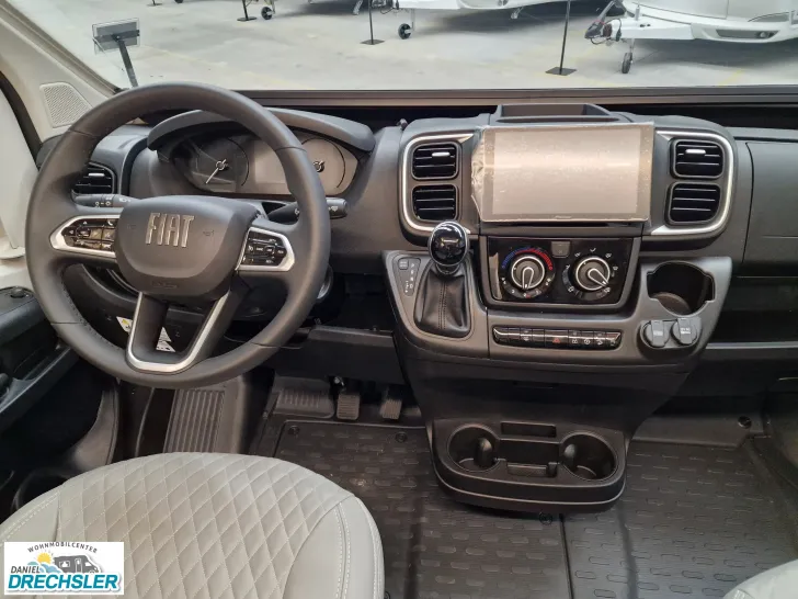 Fahrzeugbild Challenger V210 Sport Edition #15