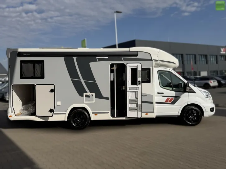 Fahrzeugbild Challenger Teilintegriert Graphite Edition 317 Drive 2026 #7