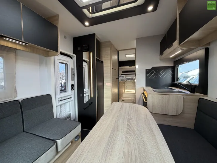 Fahrzeugbild Challenger Teilintegriert Graphite Edition 317 Drive 2026 #10