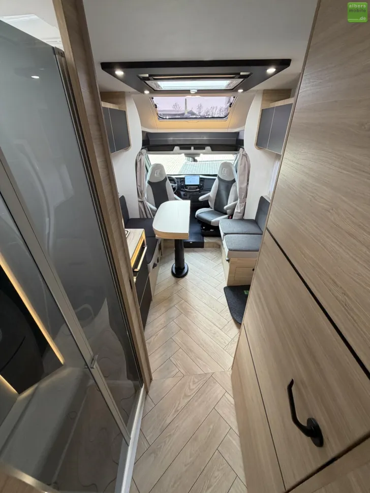 Fahrzeugbild Challenger Teilintegriert Graphite Edition 317 Drive 2026 #22