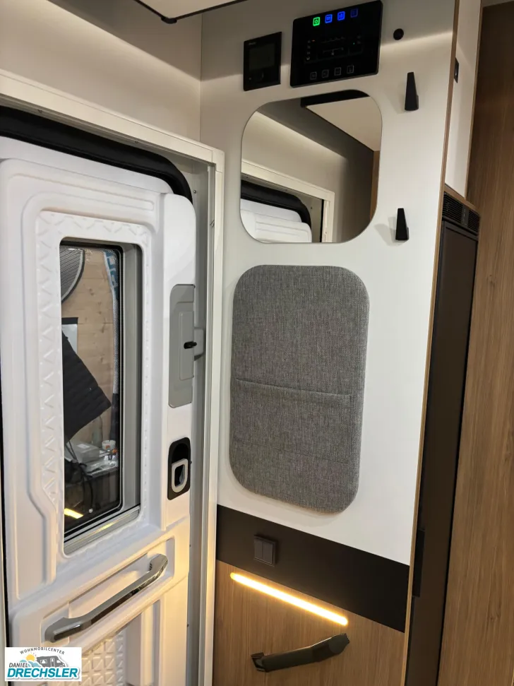 Fahrzeugbild Challenger 317 Cosy Edition #11