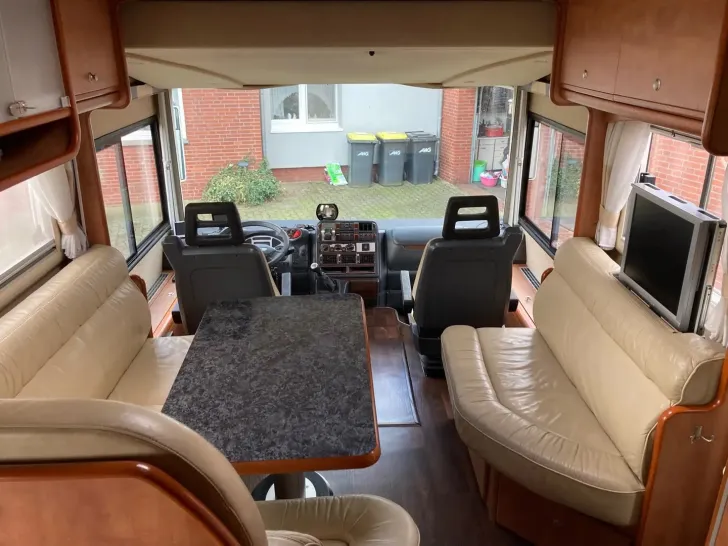 Fahrzeugbild Carthago Mega-Liner 61 BRL Sehr guter Zustand #6