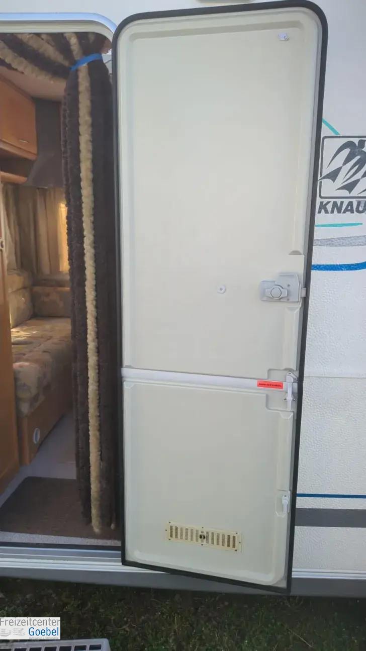 Fahrzeugbild Knaus Südwind 450 TFM #13