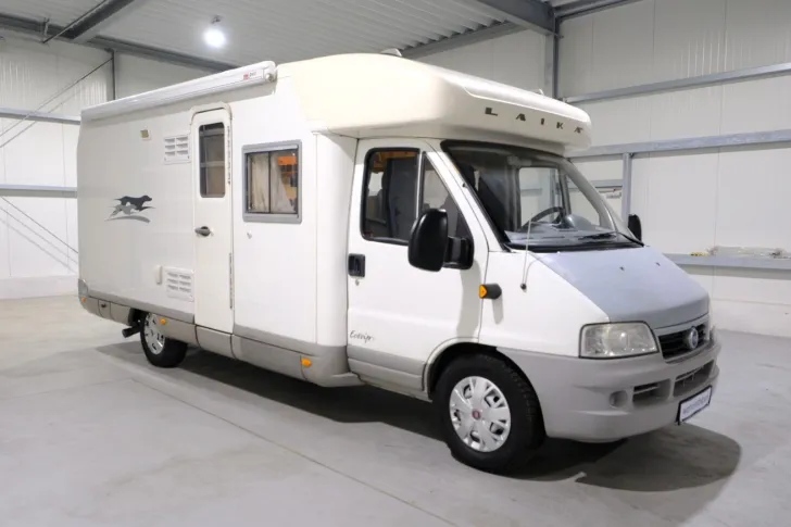 Fahrzeugbild Laika Ecovip 6.1/Festbett/Klima/Markise/DPF-Grün #2