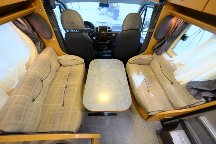 Fahrzeugbild Laika Ecovip 6.1/Festbett/Klima/Markise/DPF-Grün #7