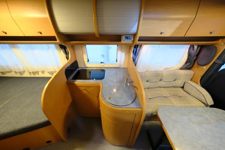 Fahrzeugbild Laika Ecovip 6.1/Festbett/Klima/Markise/DPF-Grün #11