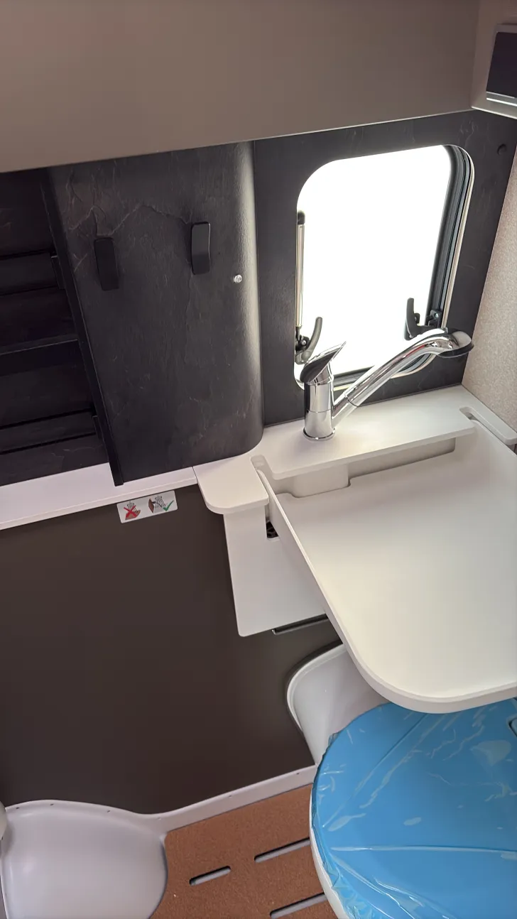 Toilette Hymer Camper Van Grand Canyon S Xperience