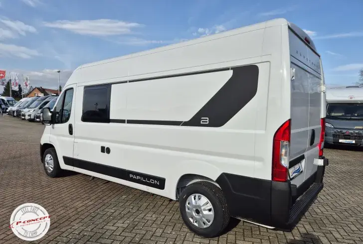 Fahrzeugbild Bürstner Papillon PC 6.0 *auf dem Hof* #5