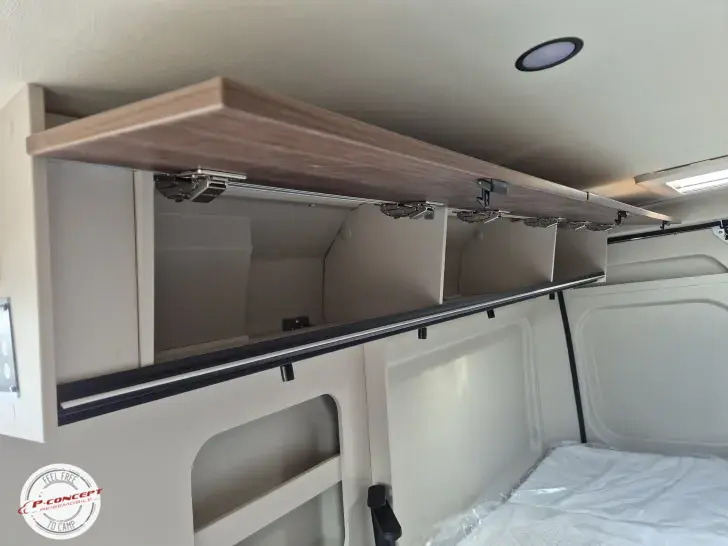 Fahrzeugbild Bürstner Papillon PC 6.0 *auf dem Hof* #15