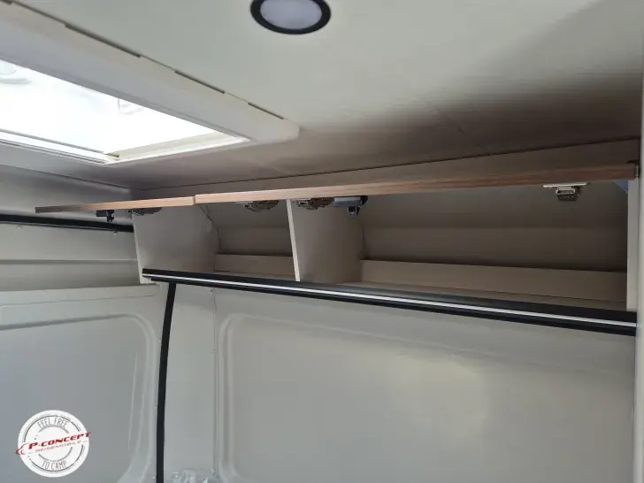 Fahrzeugbild Bürstner Papillon PC 6.0 *auf dem Hof* #17