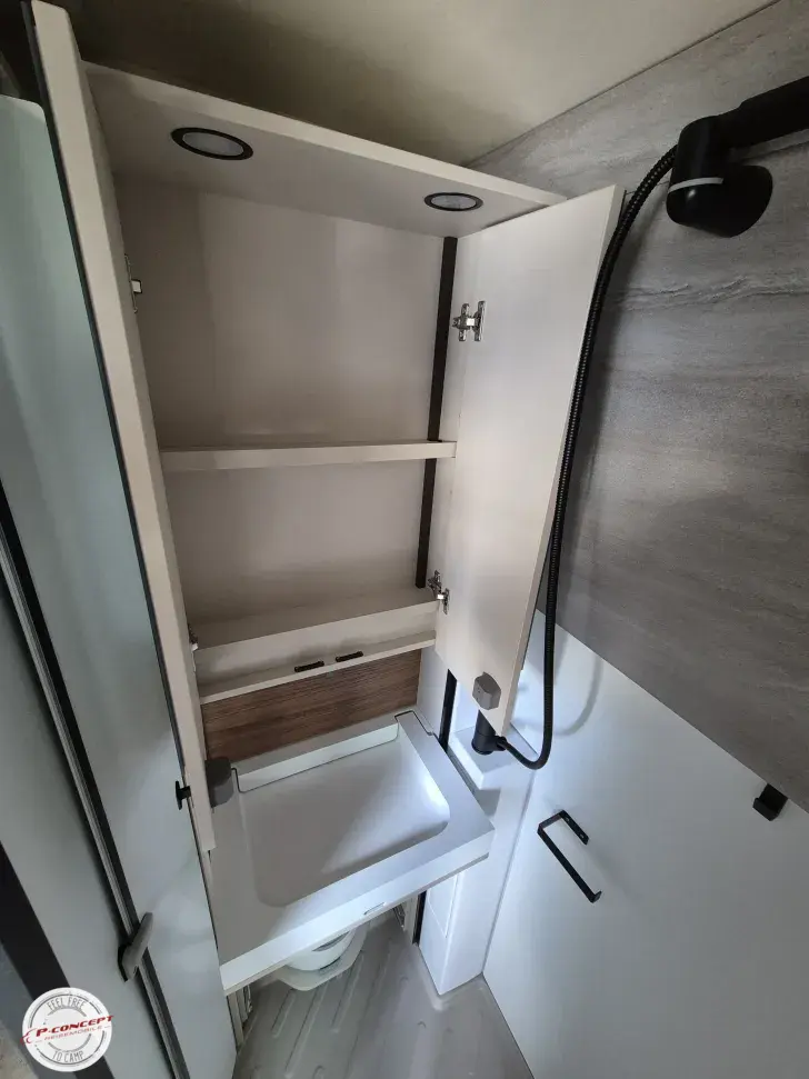 Fahrzeugbild Bürstner Papillon PC 6.0 *auf dem Hof* #19