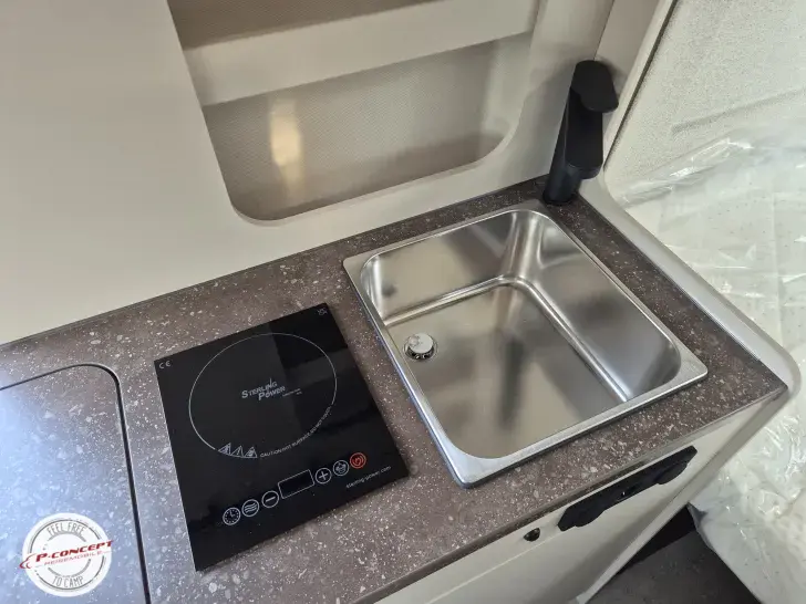 Fahrzeugbild Bürstner Papillon PC 6.0 *auf dem Hof* #15