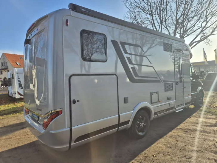 Fahrzeugbild Hymer B-ML T 780 BlackLine *Arktis- & Winterpaket* #7