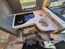 Fahrzeugbild Hymer B-ML T 780 BlackLine *Arktis- & Winterpaket* #25