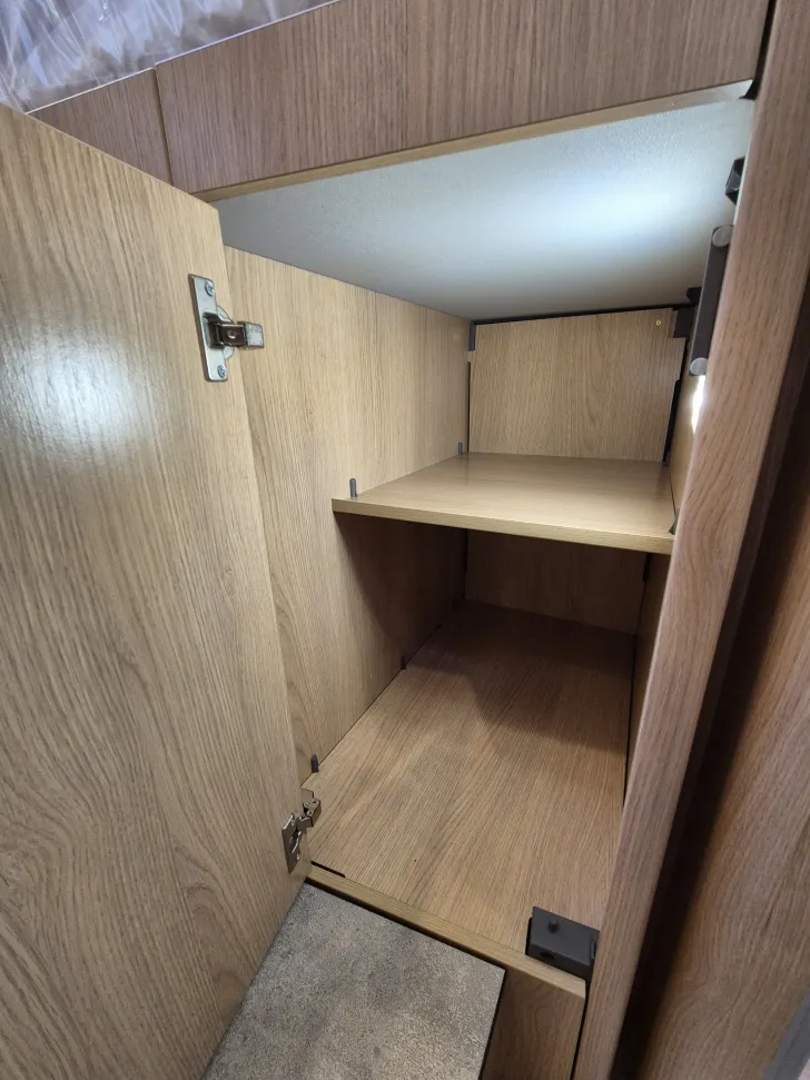 Fahrzeugbild Hymer B-ML T 780 BlackLine *Arktis- & Winterpaket* #35