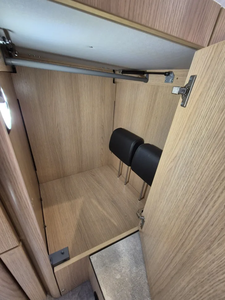 Fahrzeugbild Hymer B-ML T 780 BlackLine *Arktis- & Winterpaket* #36