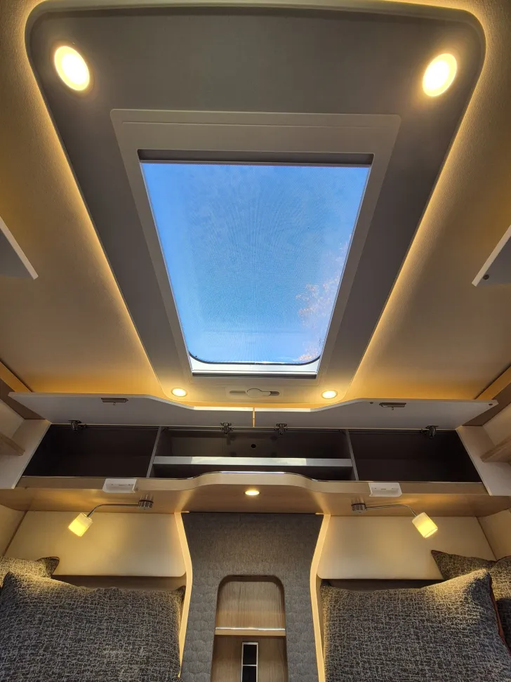 Fahrzeugbild Hymer B-ML T 780 BlackLine *Arktis- & Winterpaket* #40