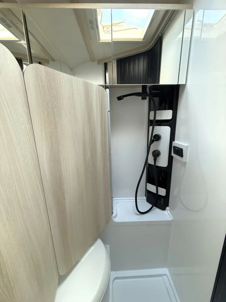 Fahrzeugbild Hobby De Luxe 460 SL Bei uns ausgestellt! #21