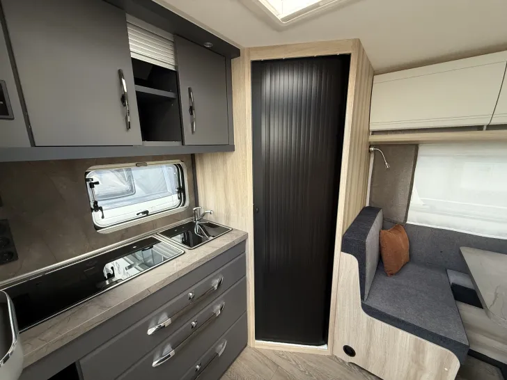 Fahrzeugbild Hobby De Luxe 460 SL Bei uns ausgestellt! #14