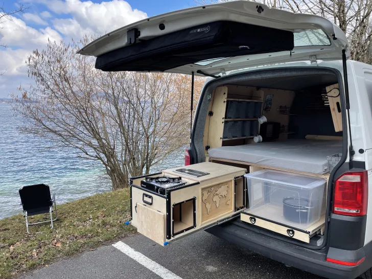 Fahrzeugbild VW Custom Bus T6.1 Camper #4