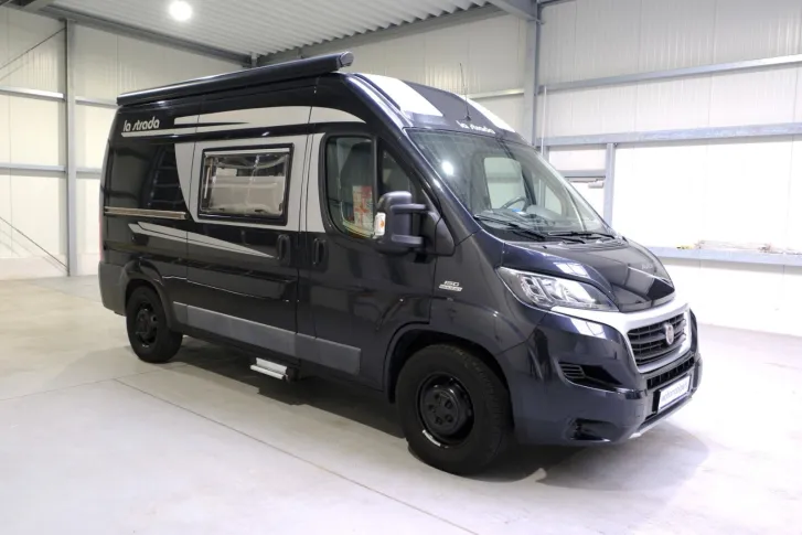 Fahrzeugbild La Strada Avanti M/Festbett/Markise/Tempomat #2