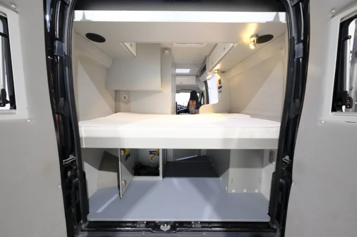 Fahrzeugbild La Strada Avanti M/Festbett/Markise/Tempomat #5