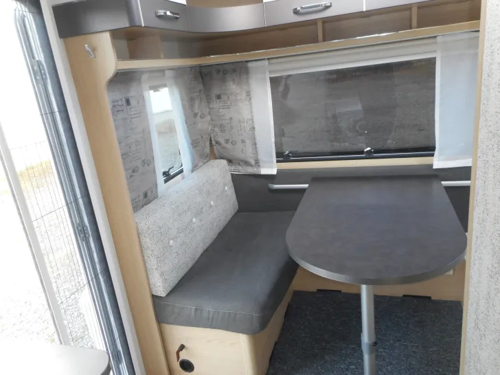 Fahrzeugbild Hymer Eriba Living 471 EDITION Dachmarkise Mover GFK ALU #8